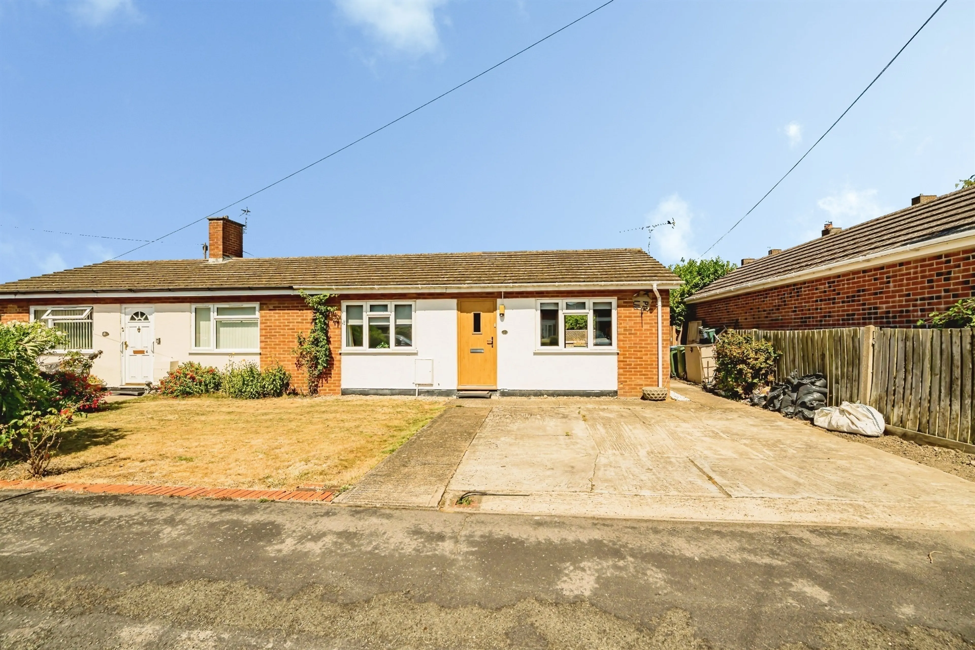 Property photo 0