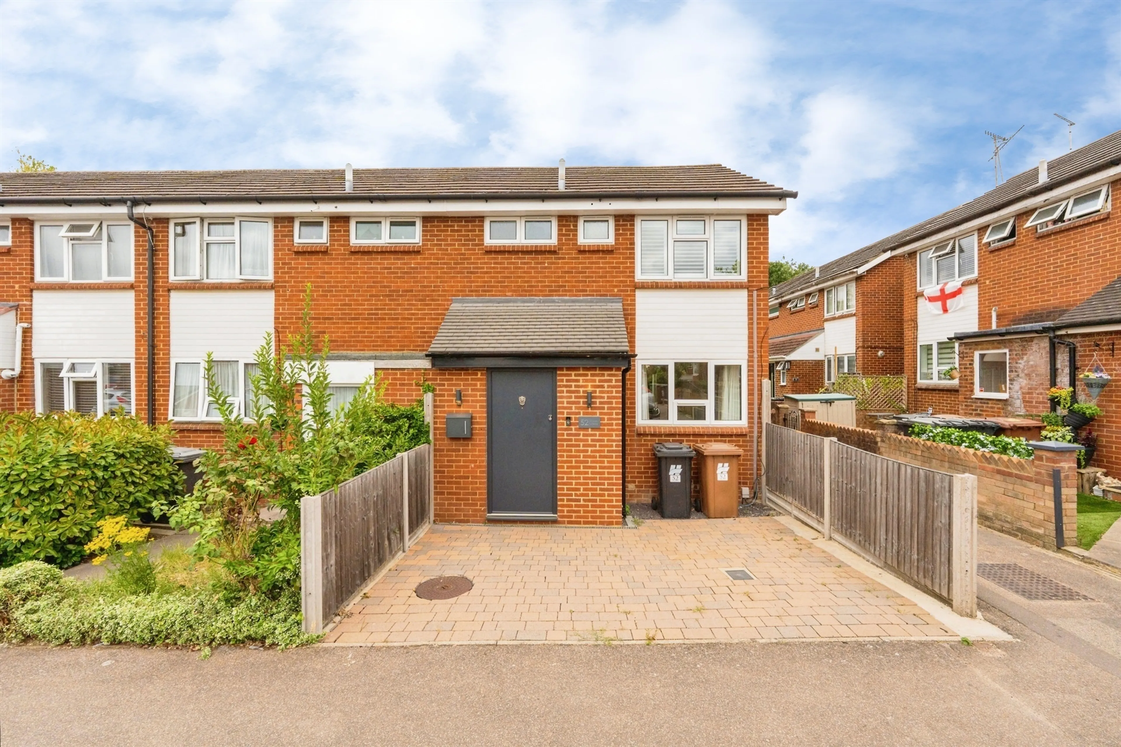 Property photo 0