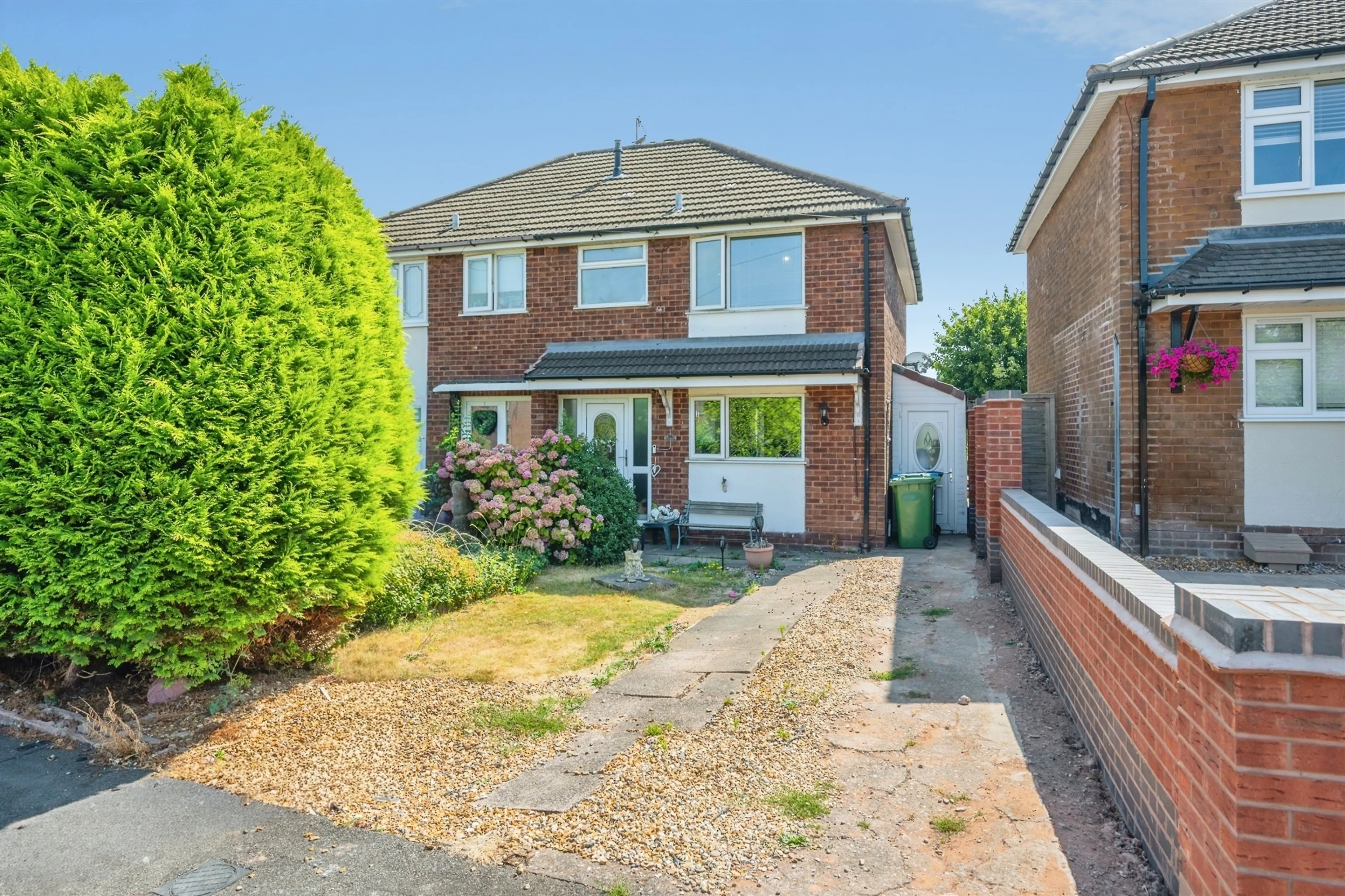 Property photo 0
