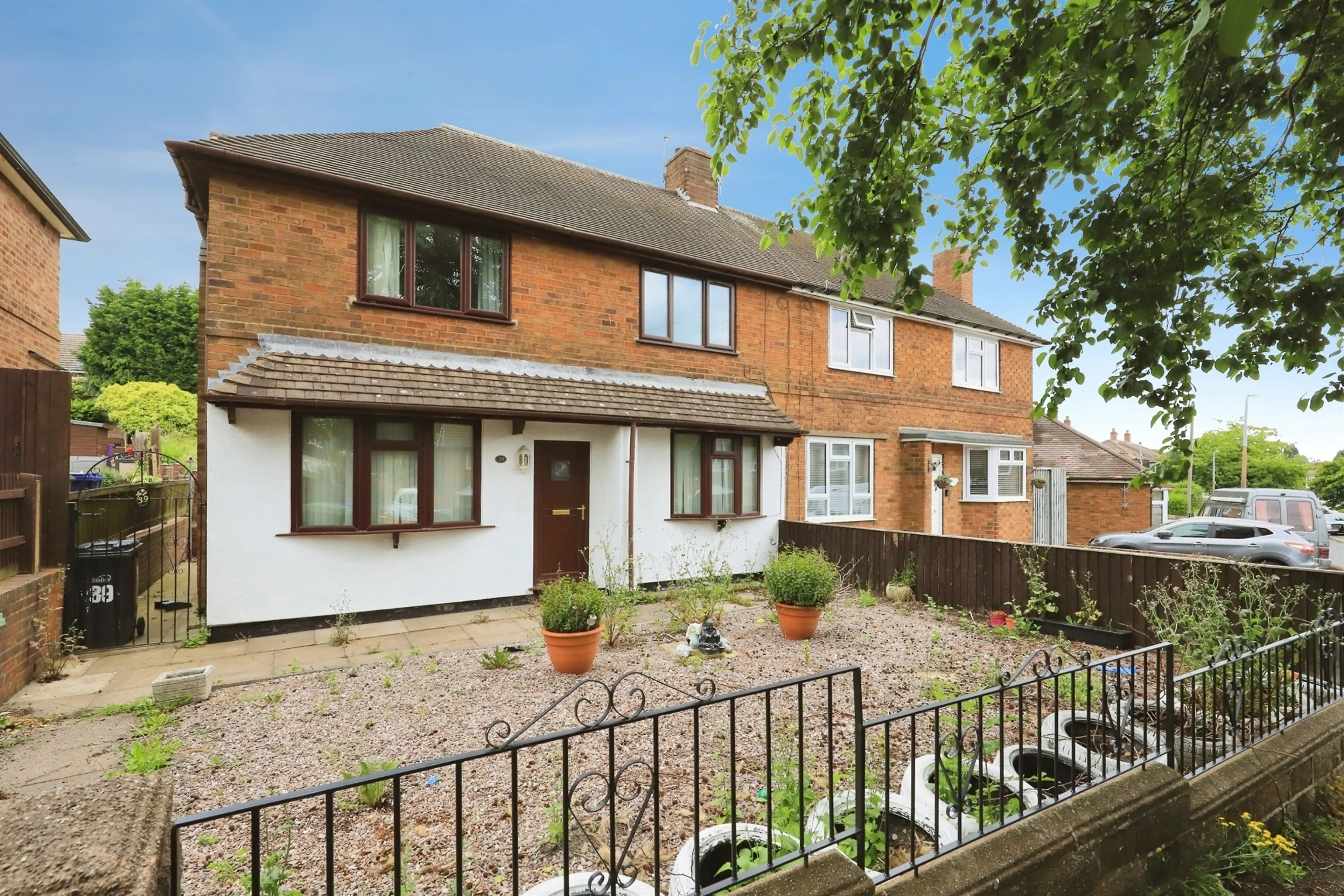 Property photo 0