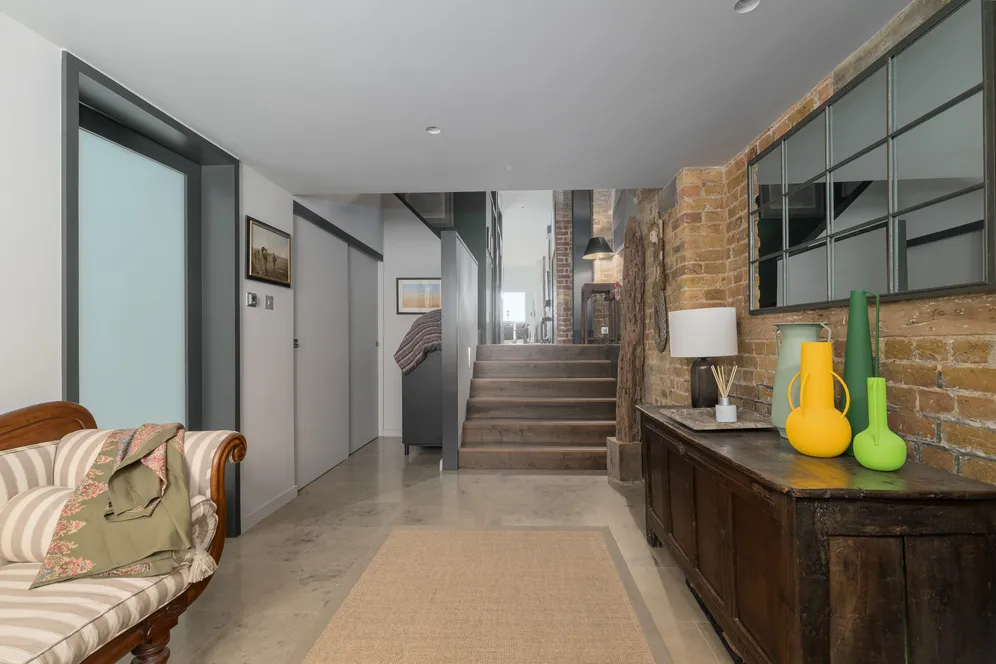 Narrow Street, London, E14 photo 13
