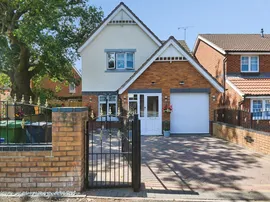 Ludworth Avenue, Marston Green, Birmingham photo