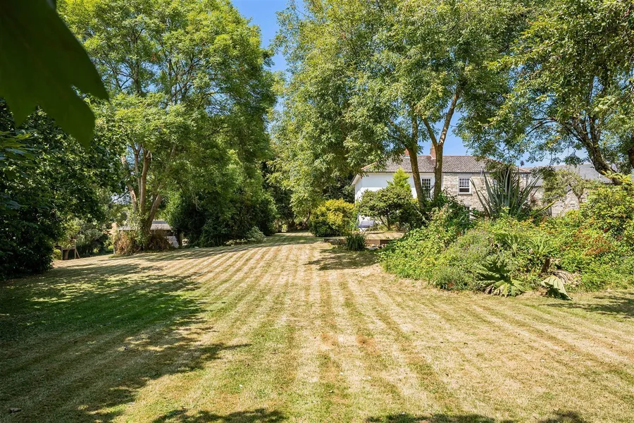 Property Image 47