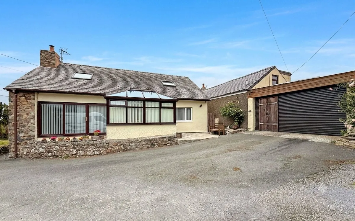Llanllechid, Bangor, Gwynedd, LL57