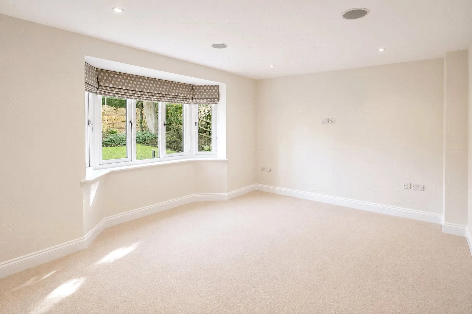 The Rise, Sevenoaks, TN13 photo 4