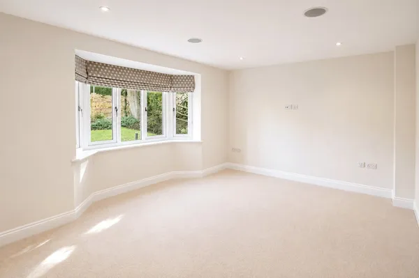 The Rise, Sevenoaks, TN13 photo 4