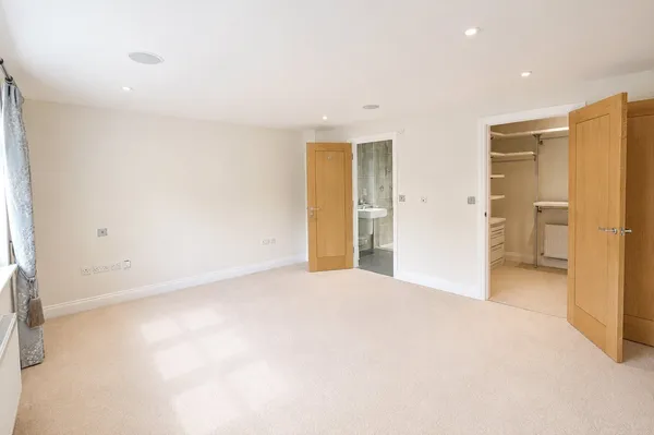 The Rise, Sevenoaks, TN13 photo 6