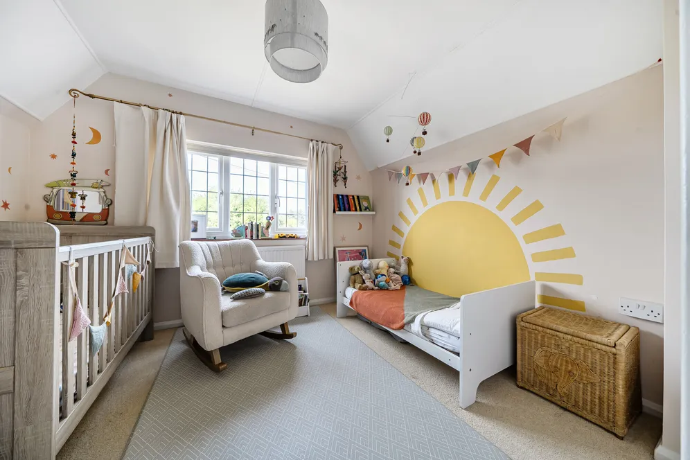 Oakfield Avenue, Chichester, PO20 photo 8