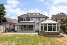 Heathfield Road, Bushey, WD23 photo 2