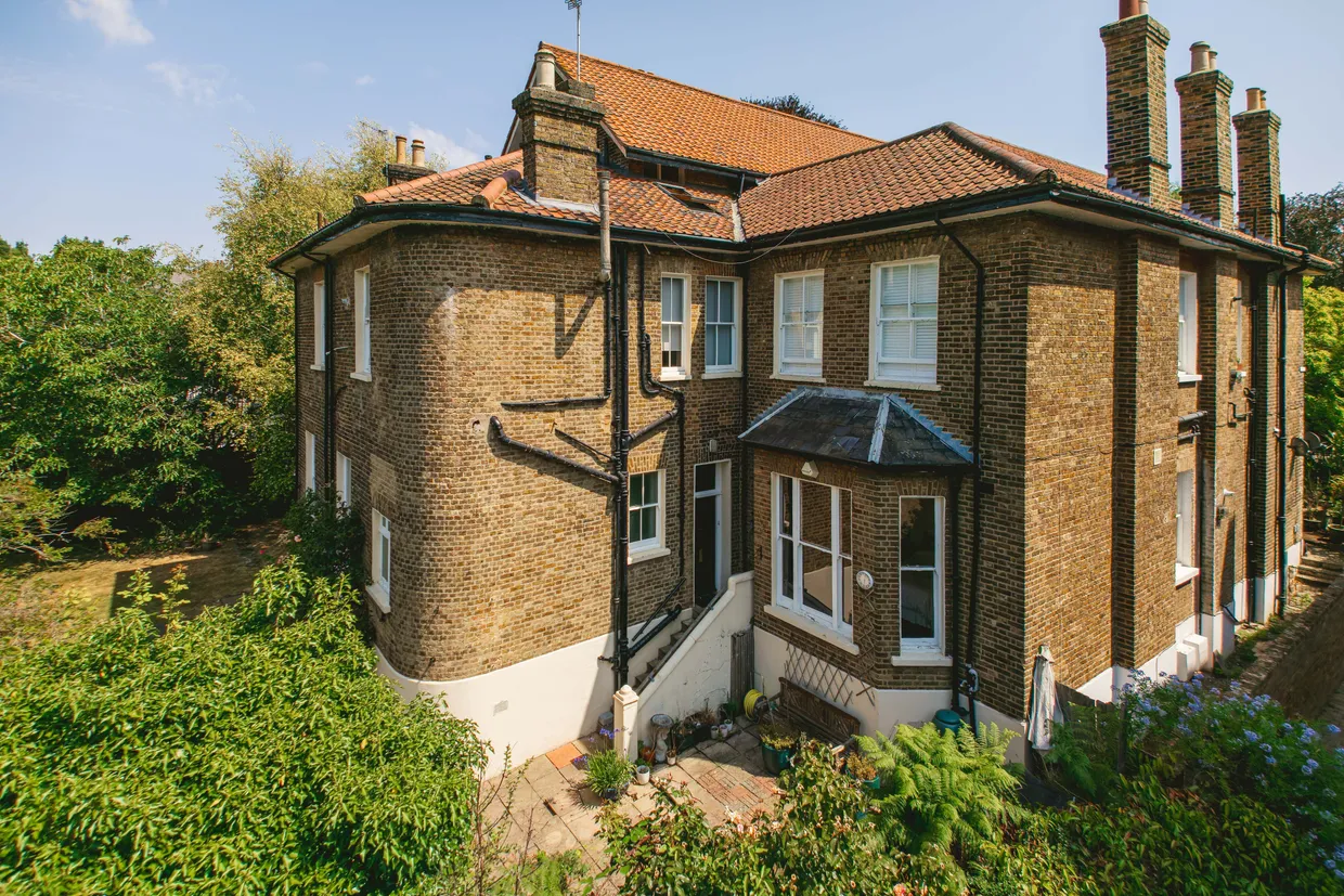 Court Road, London, SE9 photo 18