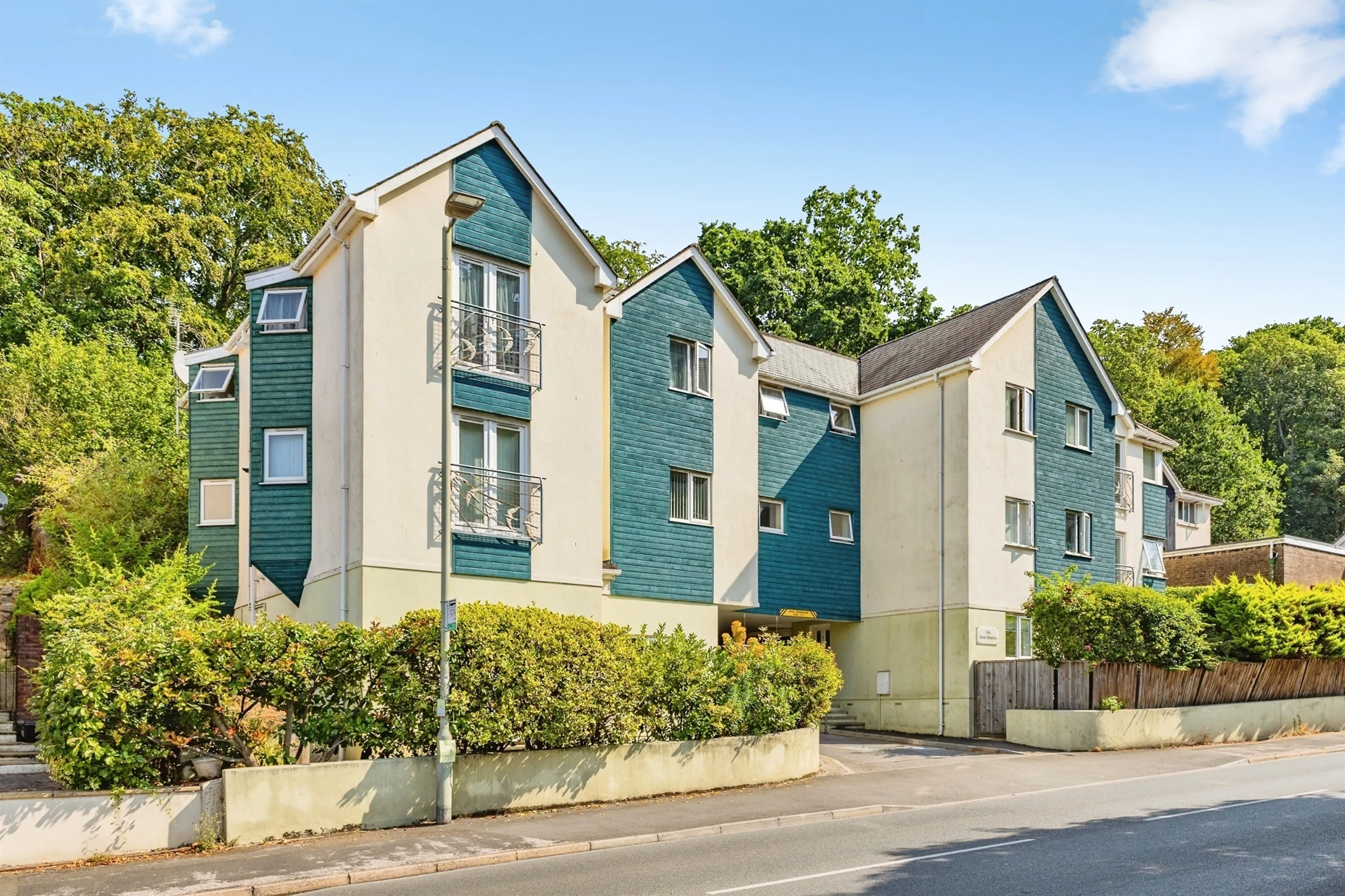 Property photo 0
