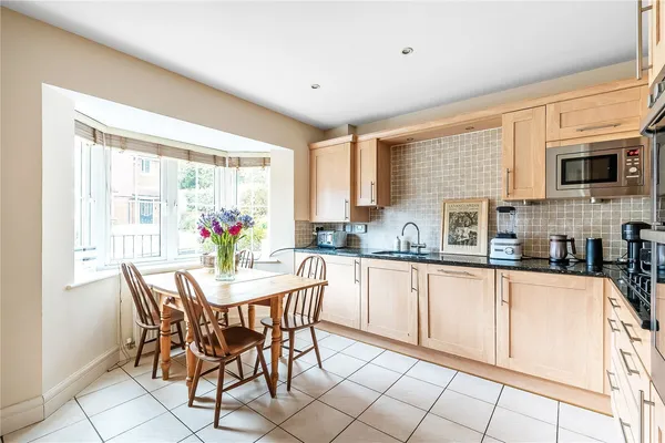 Park Mews, Oxted, RH8 photo 3