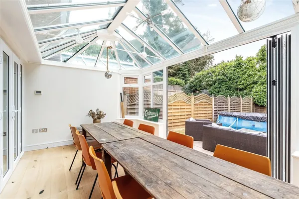 Park Mews, Oxted, RH8 photo 16