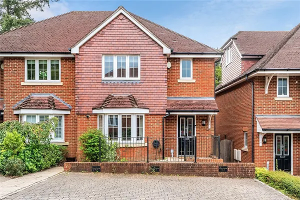 Park Mews, Oxted, RH8 photo 22