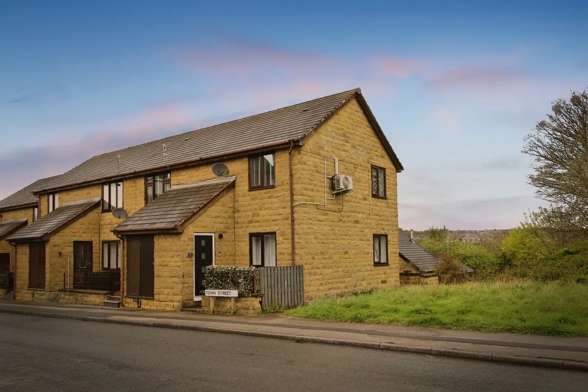 Town Street, Rodley, Leeds