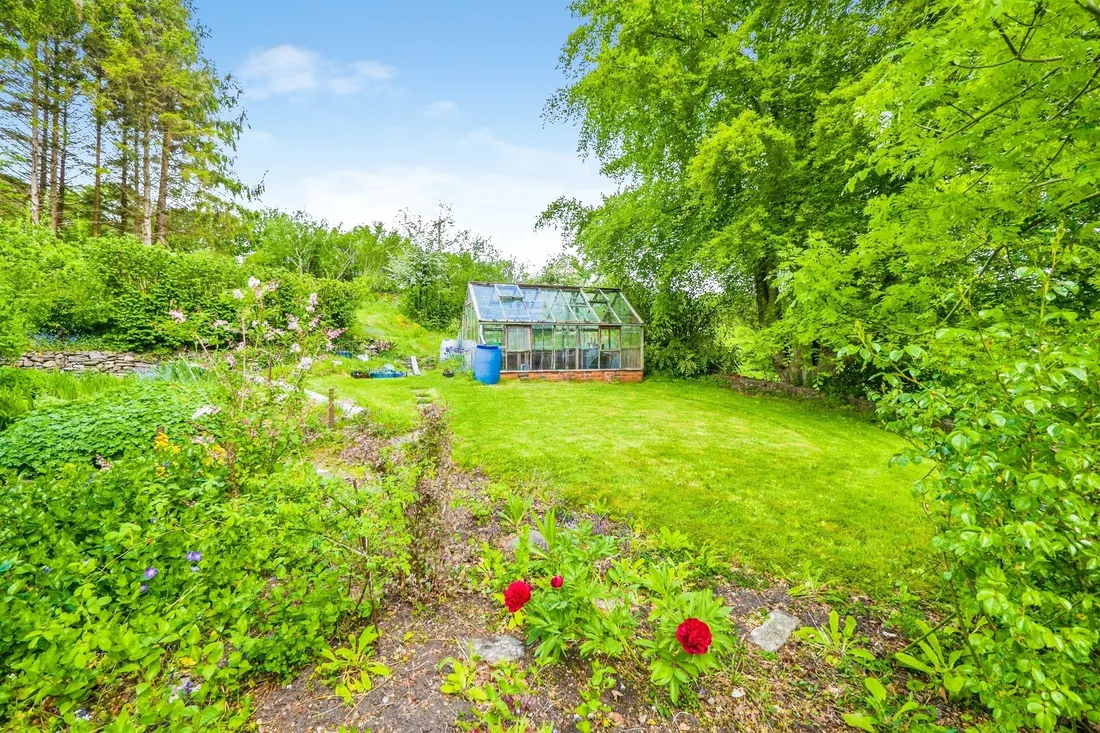 Property photo 11