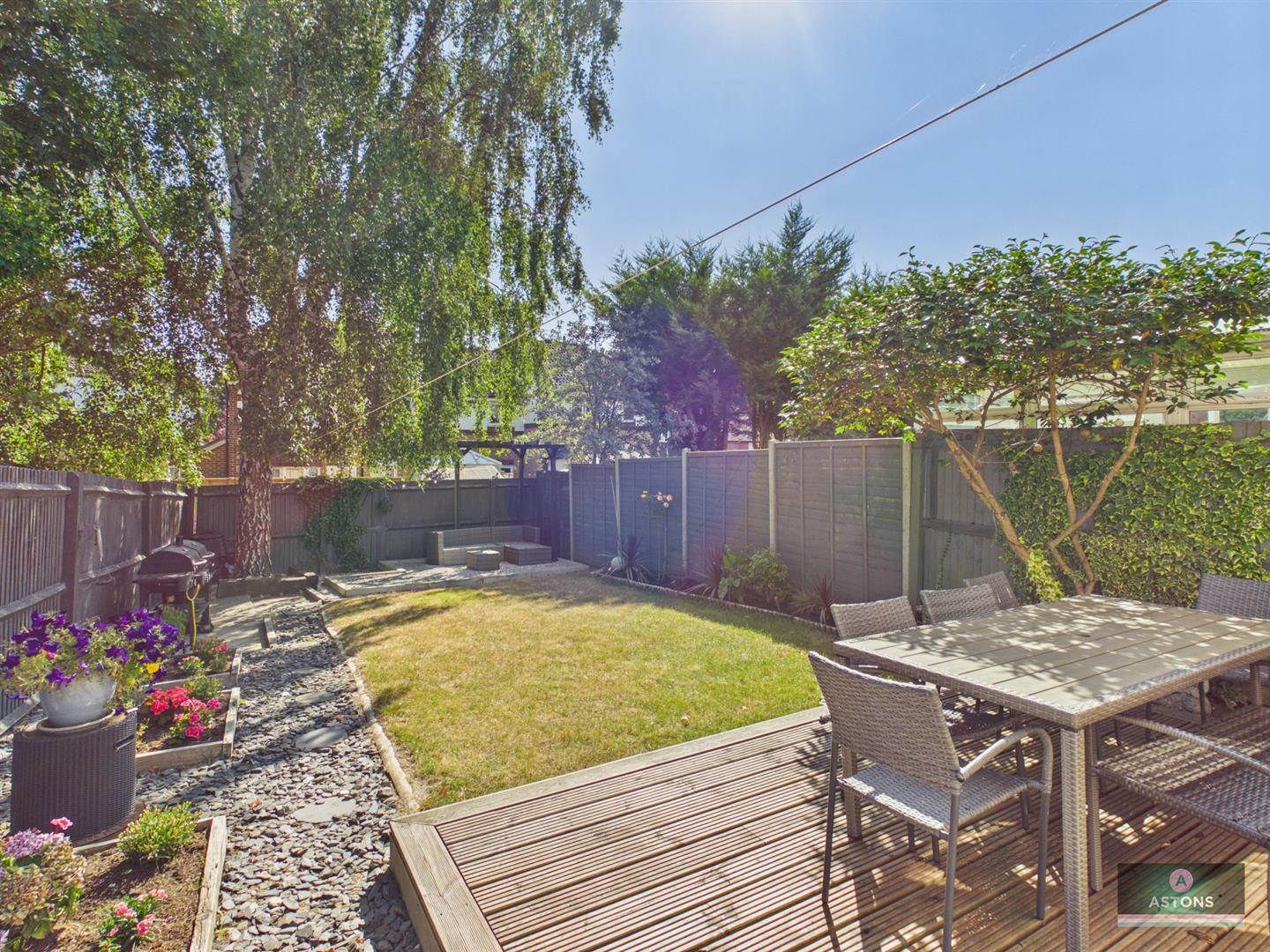 Goddard Close, Maidenbower Image 4