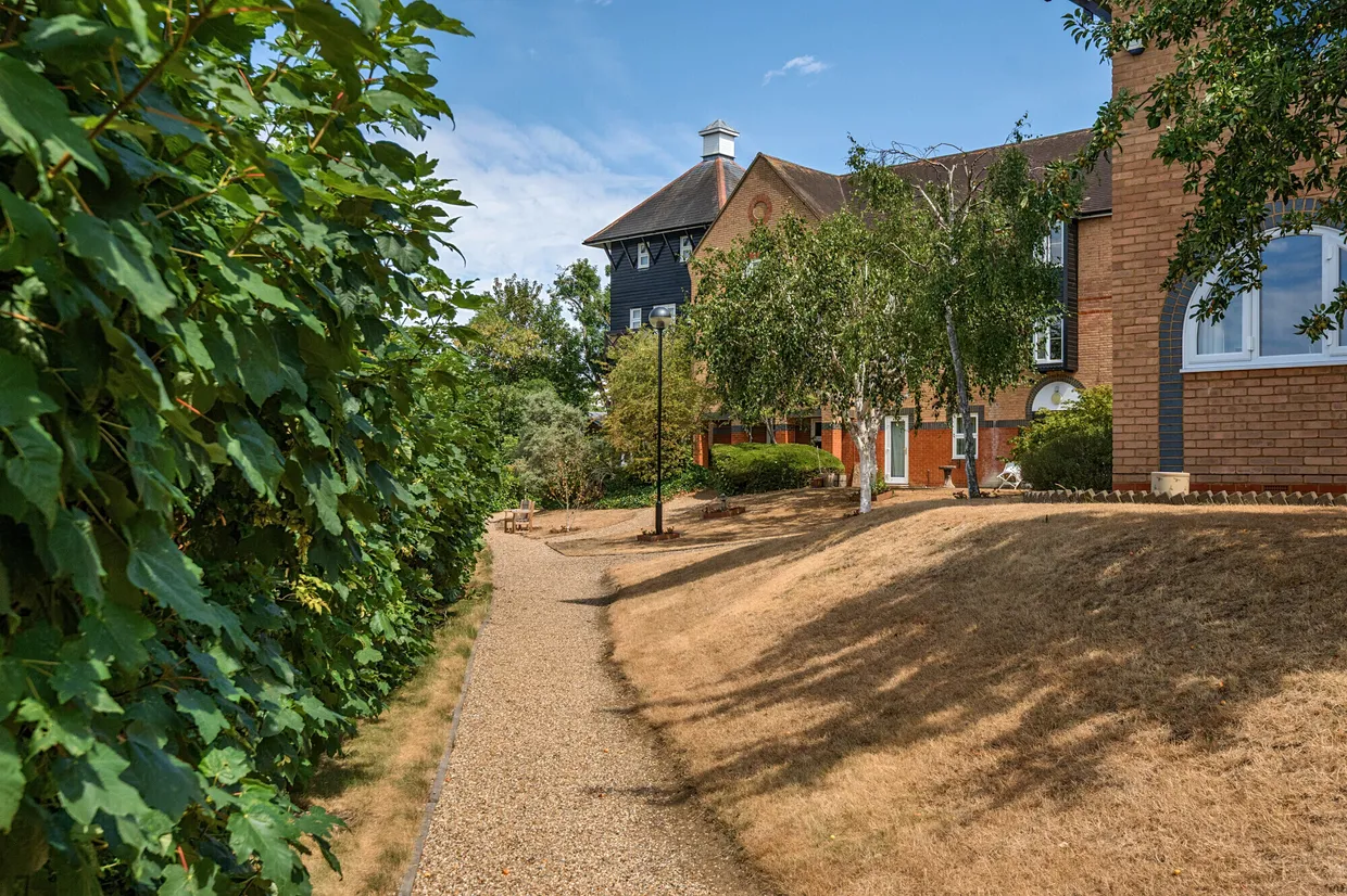 Mitre Court, Railway Street, Hertford, SG14 photo 15
