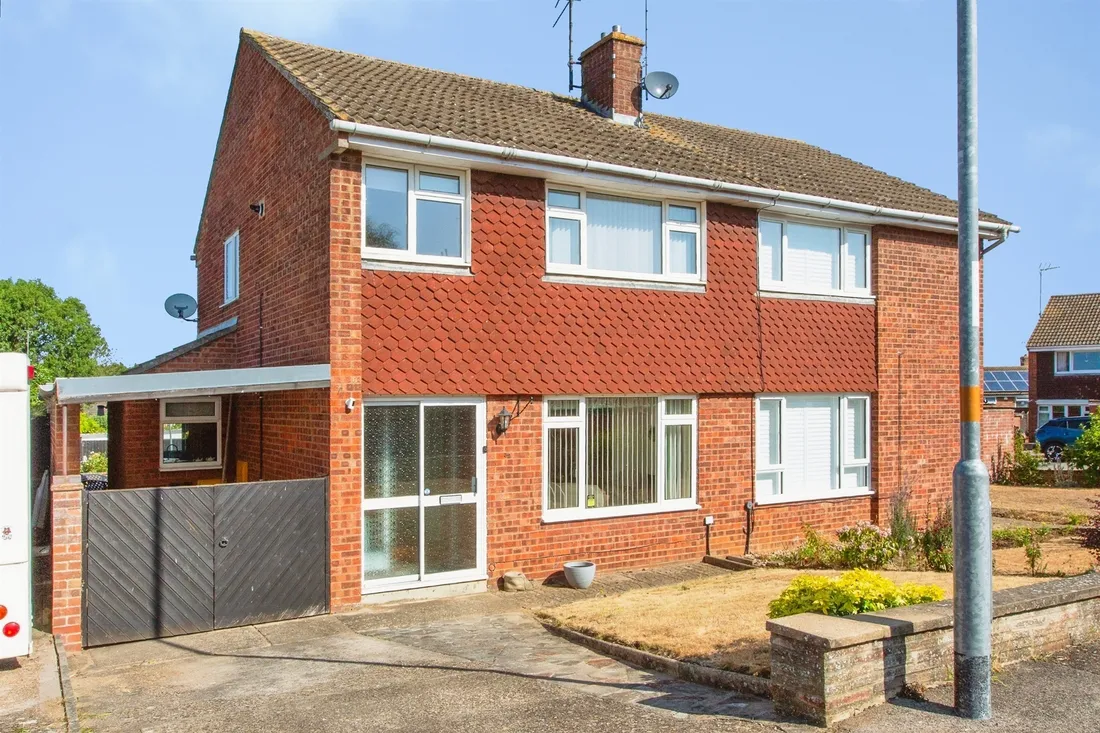 Property photo 1