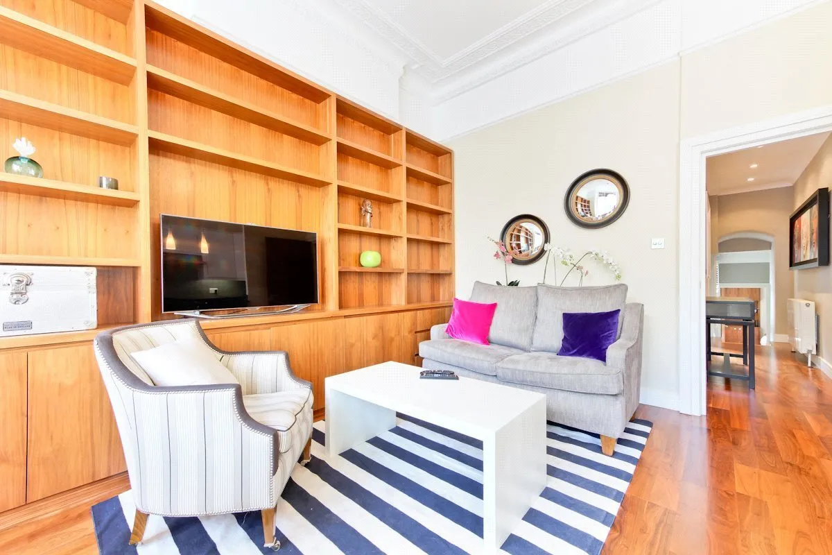 Cheniston Gardens, Kensington, London, W8