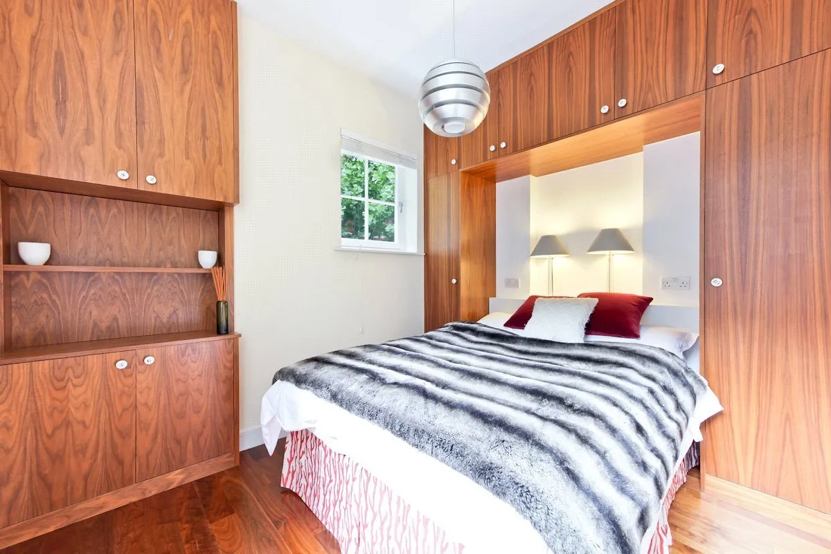 Cheniston Gardens, Kensington, London, W8
