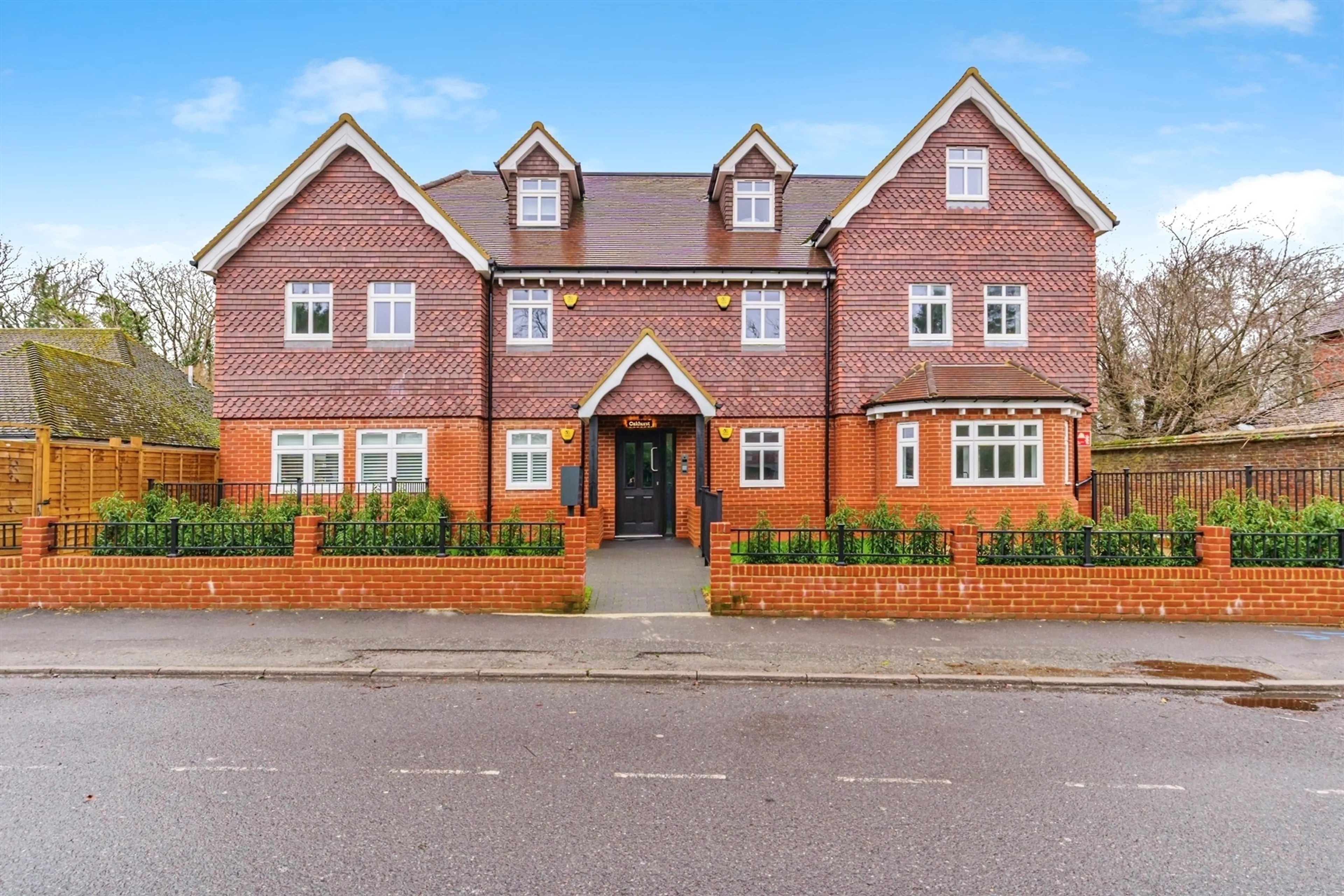 Property photo 0