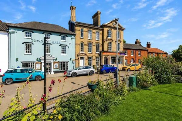 Queens Square, Attleborough, Norfolk,...