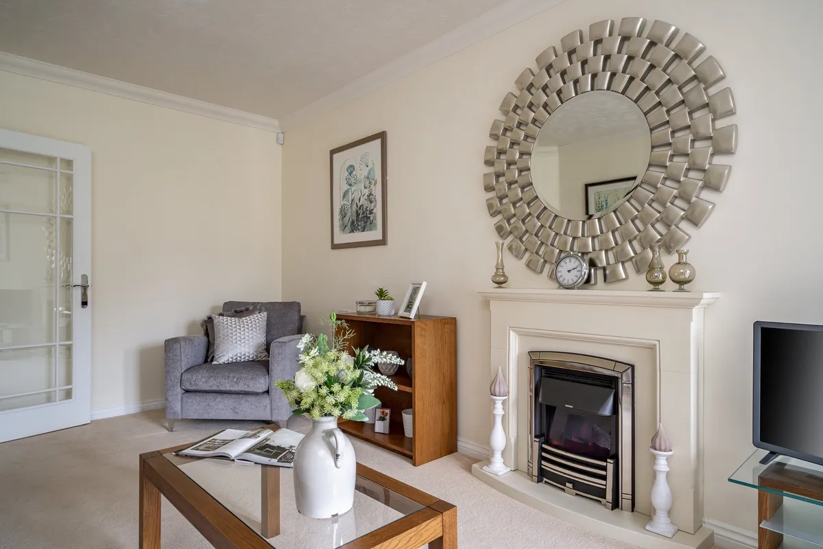 Leatherhead Road, Ashtead, KT21