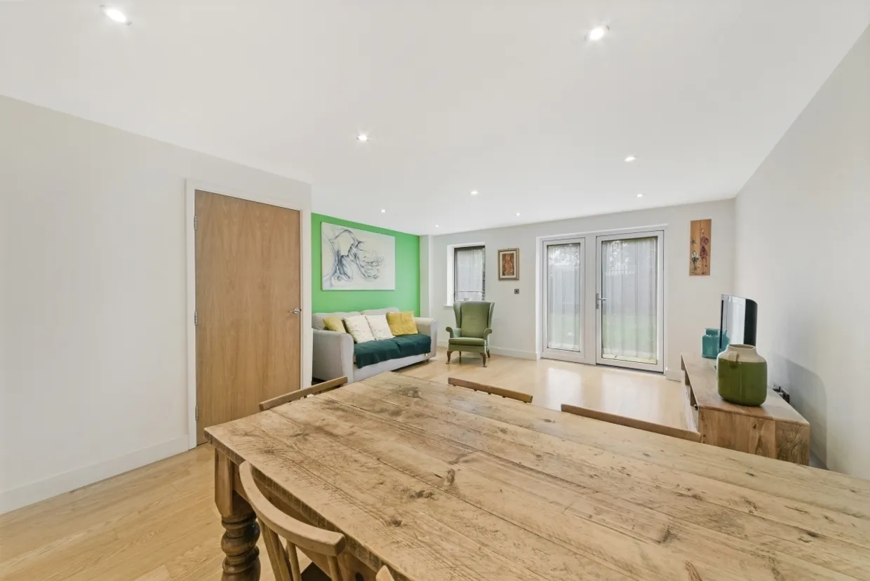 Fairthorn Road London SE7 photo 6