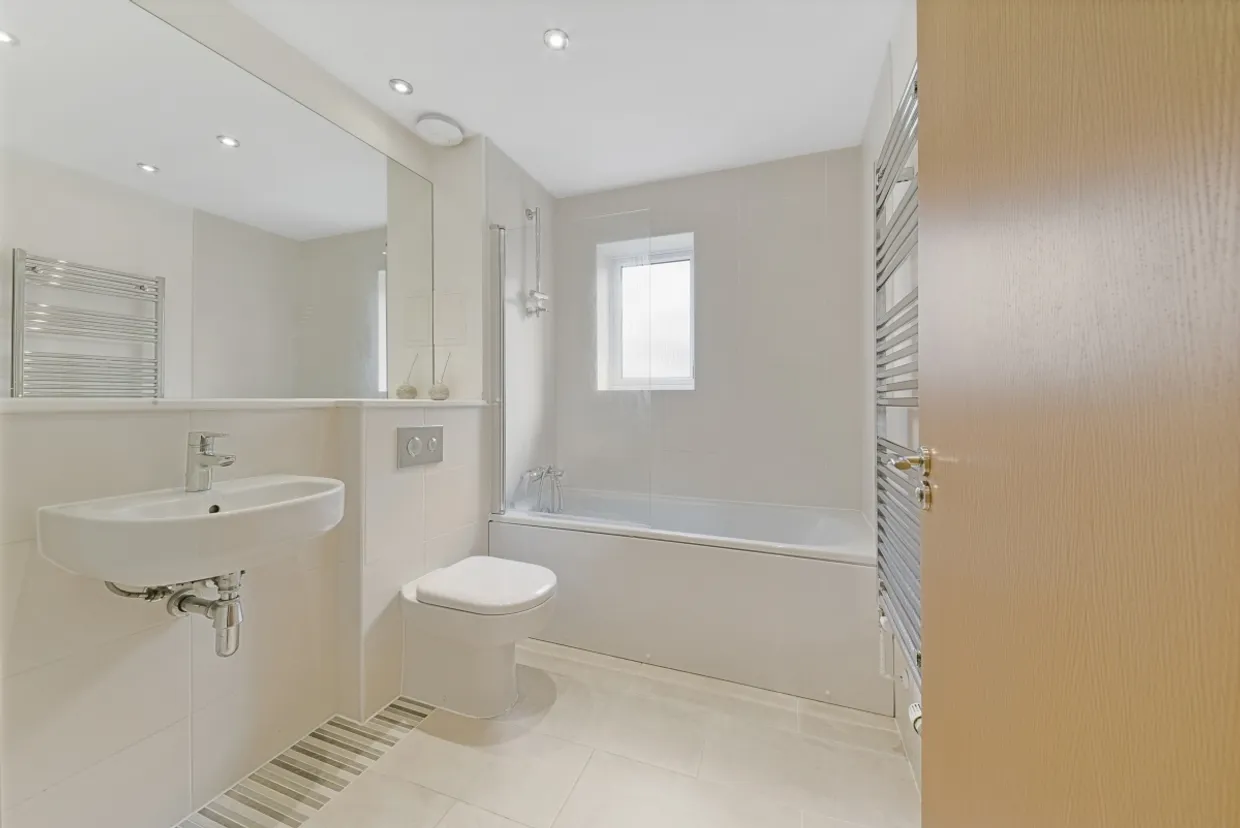 Fairthorn Road London SE7 photo 8