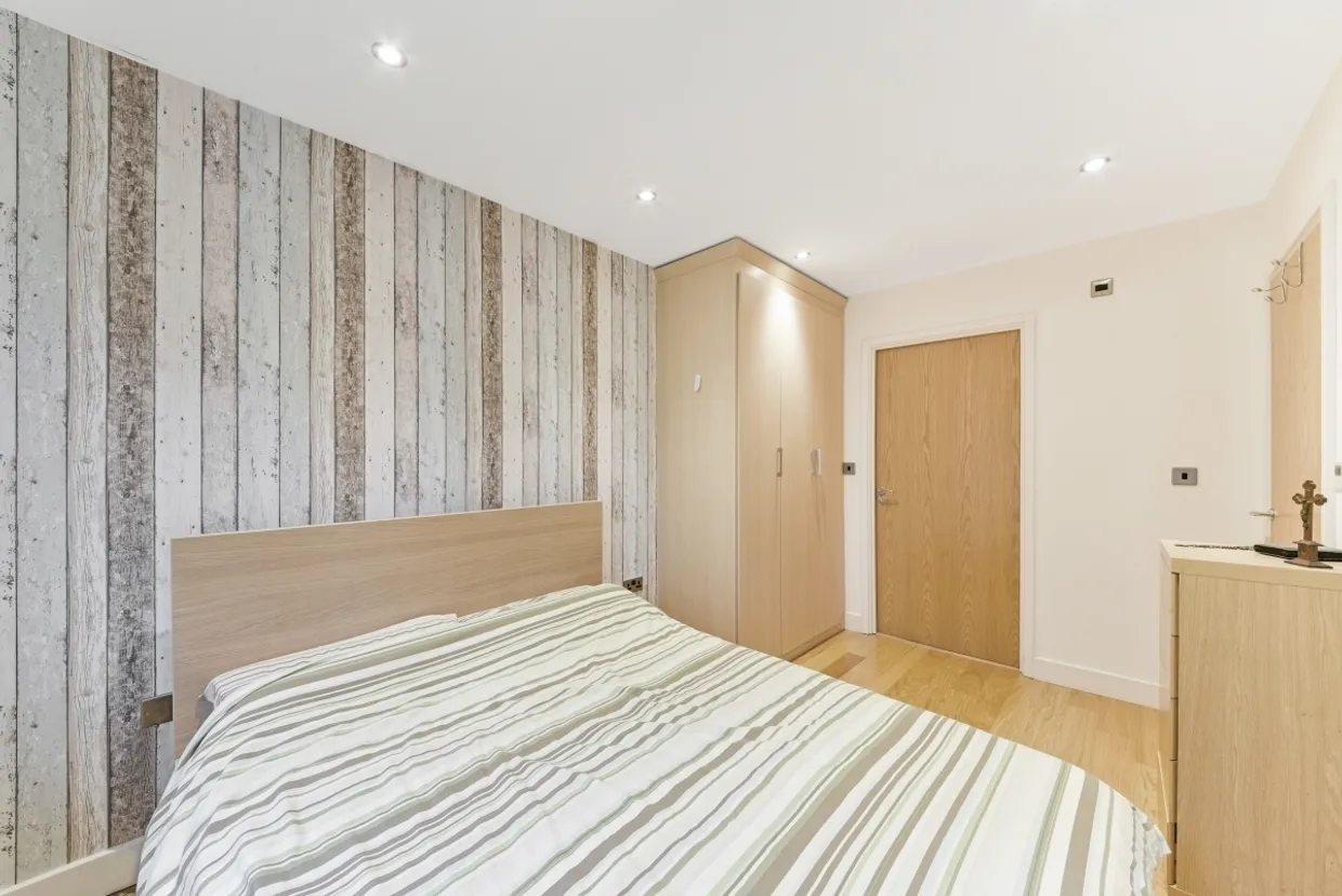 Fairthorn Road London SE7 photo 9