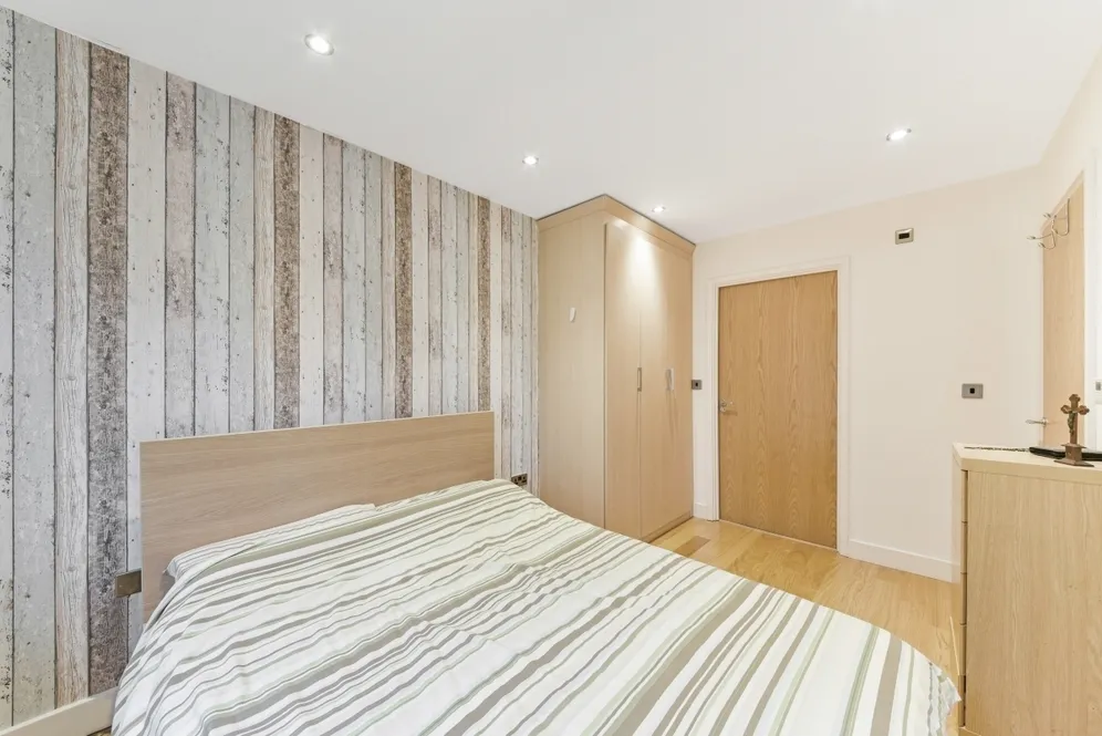 Fairthorn Road London SE7 photo 9