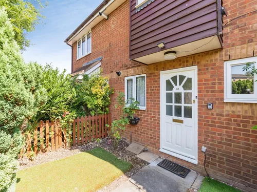 Morecambe Close, Stevenagephoto