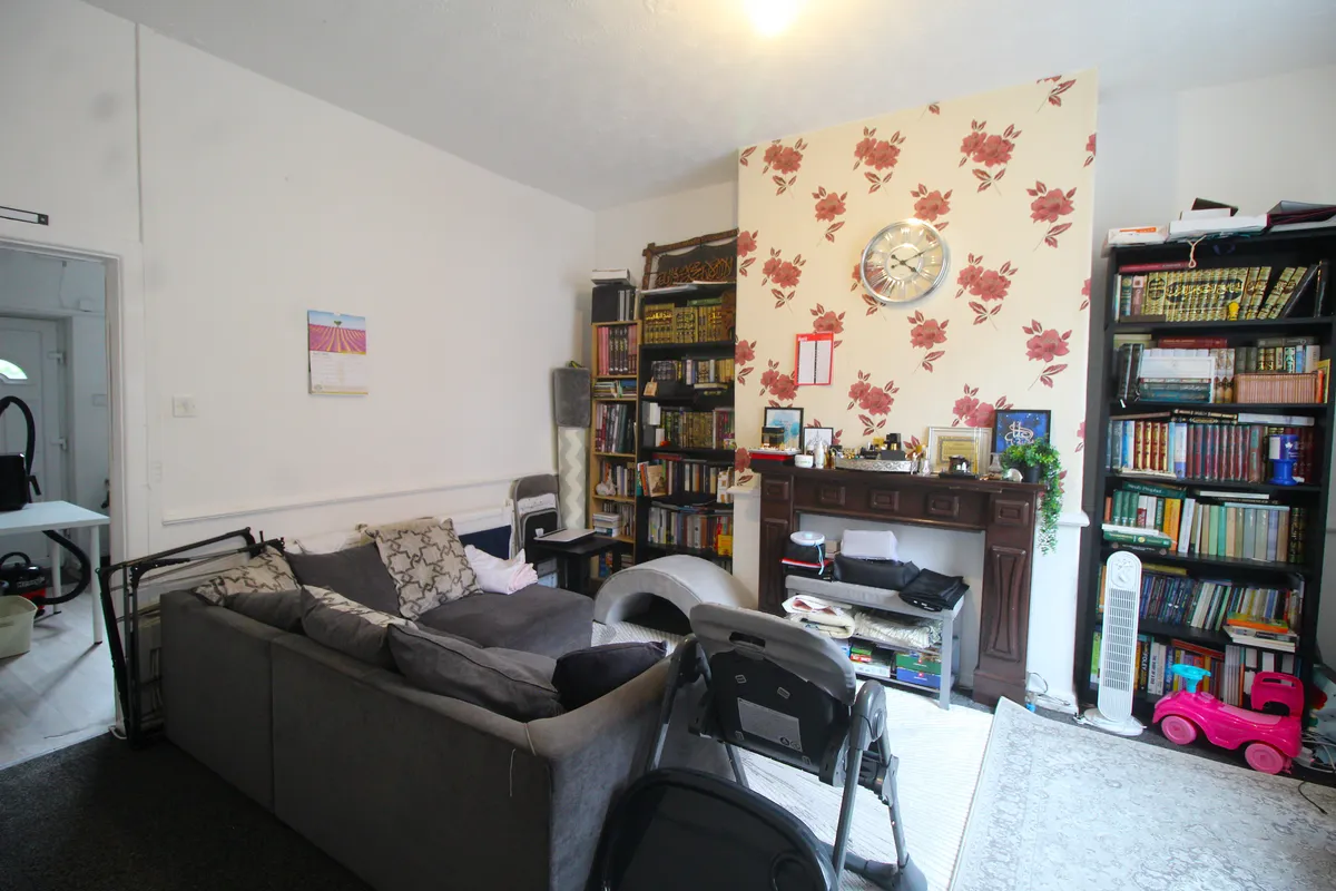 2-Bedroom Home To Rent, Kelverlow Street, OL4Oldham