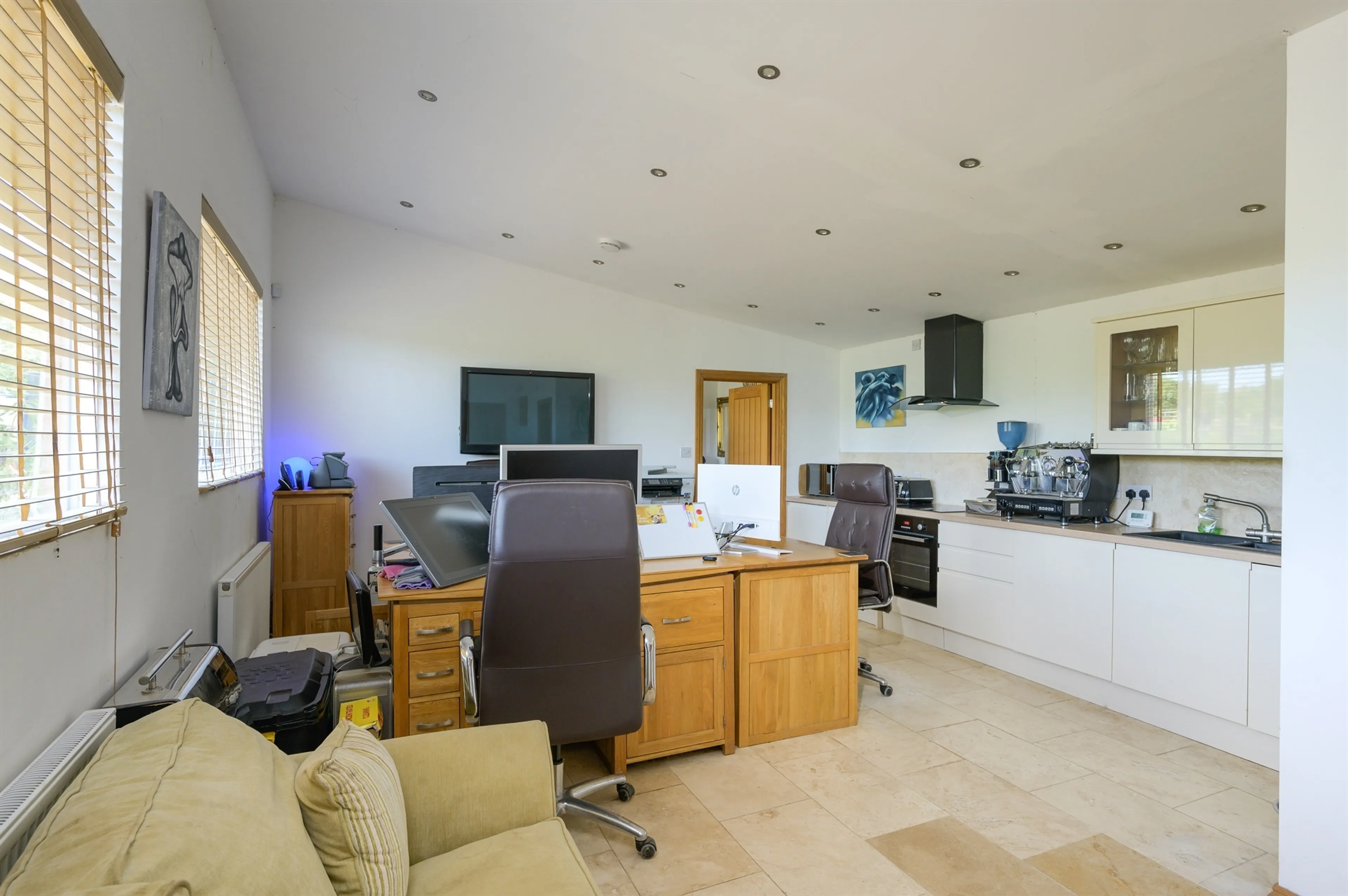Property photo 33