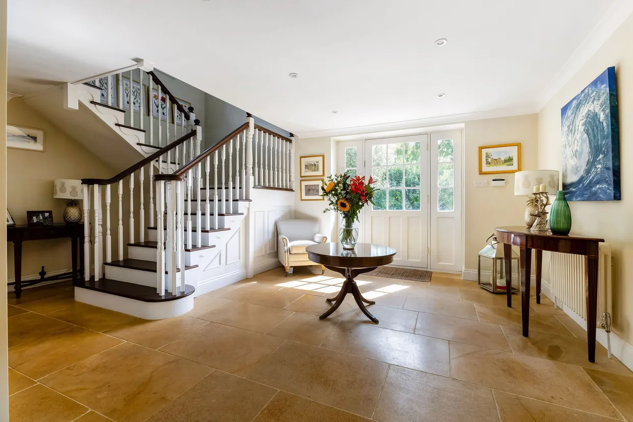 Shalden, Alton, GU34 photo 3