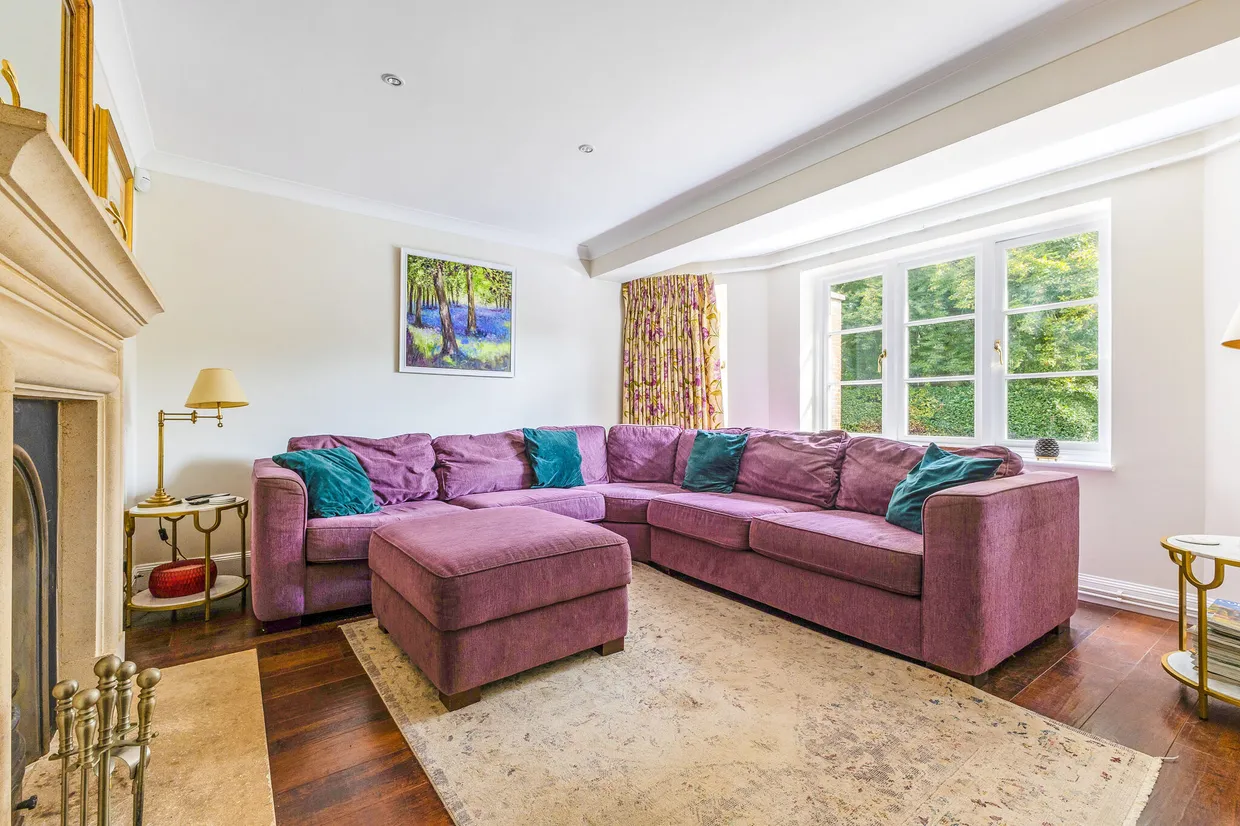 Shalden, Alton, GU34 photo 8