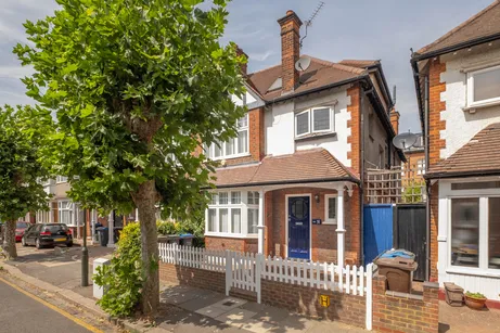 Compton Road, London, SW19