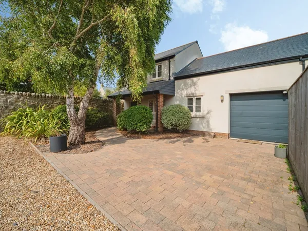 Bryants Lane, WEYMOUTH, Dorset, DT4