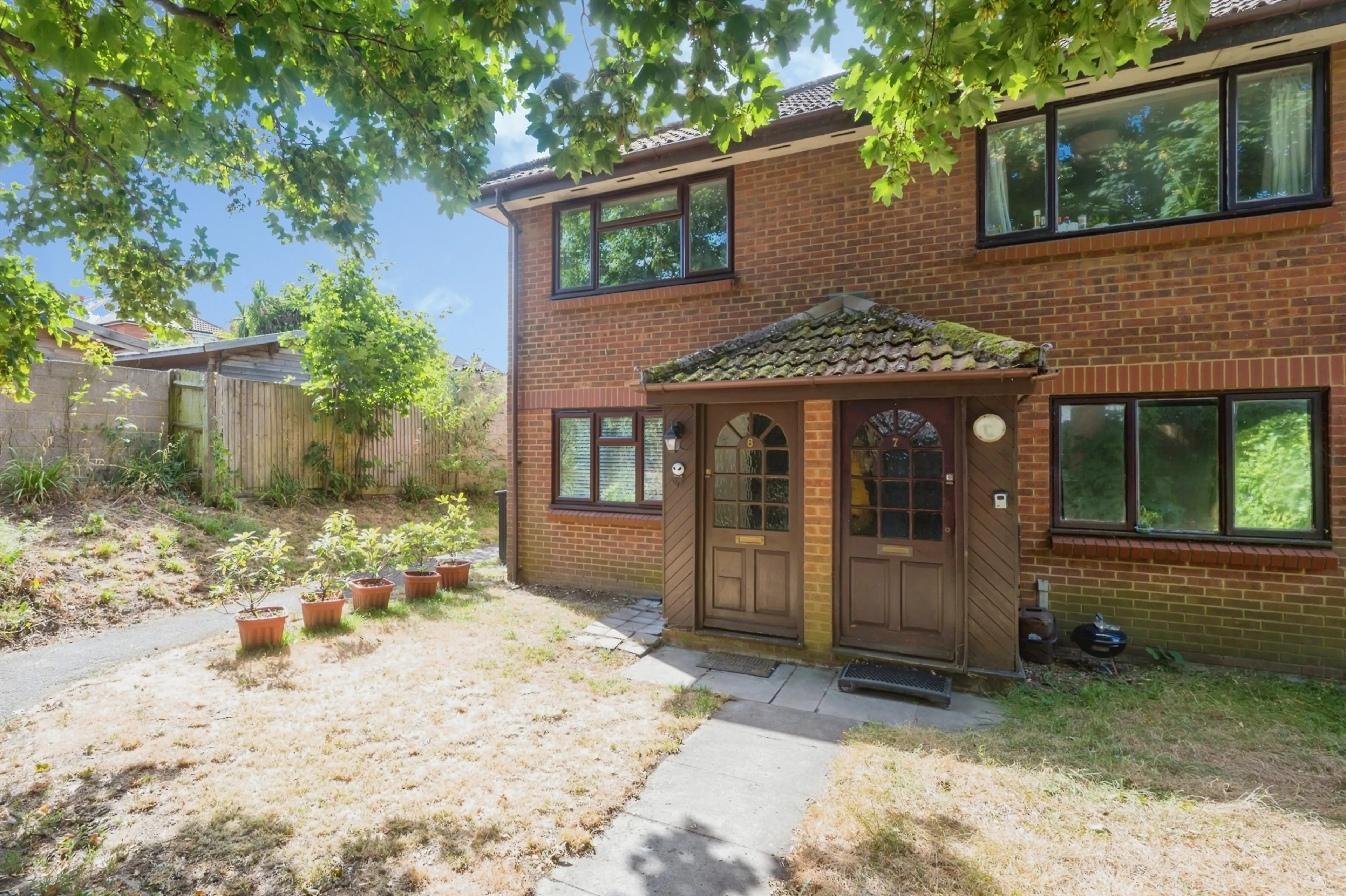 Property photo 0