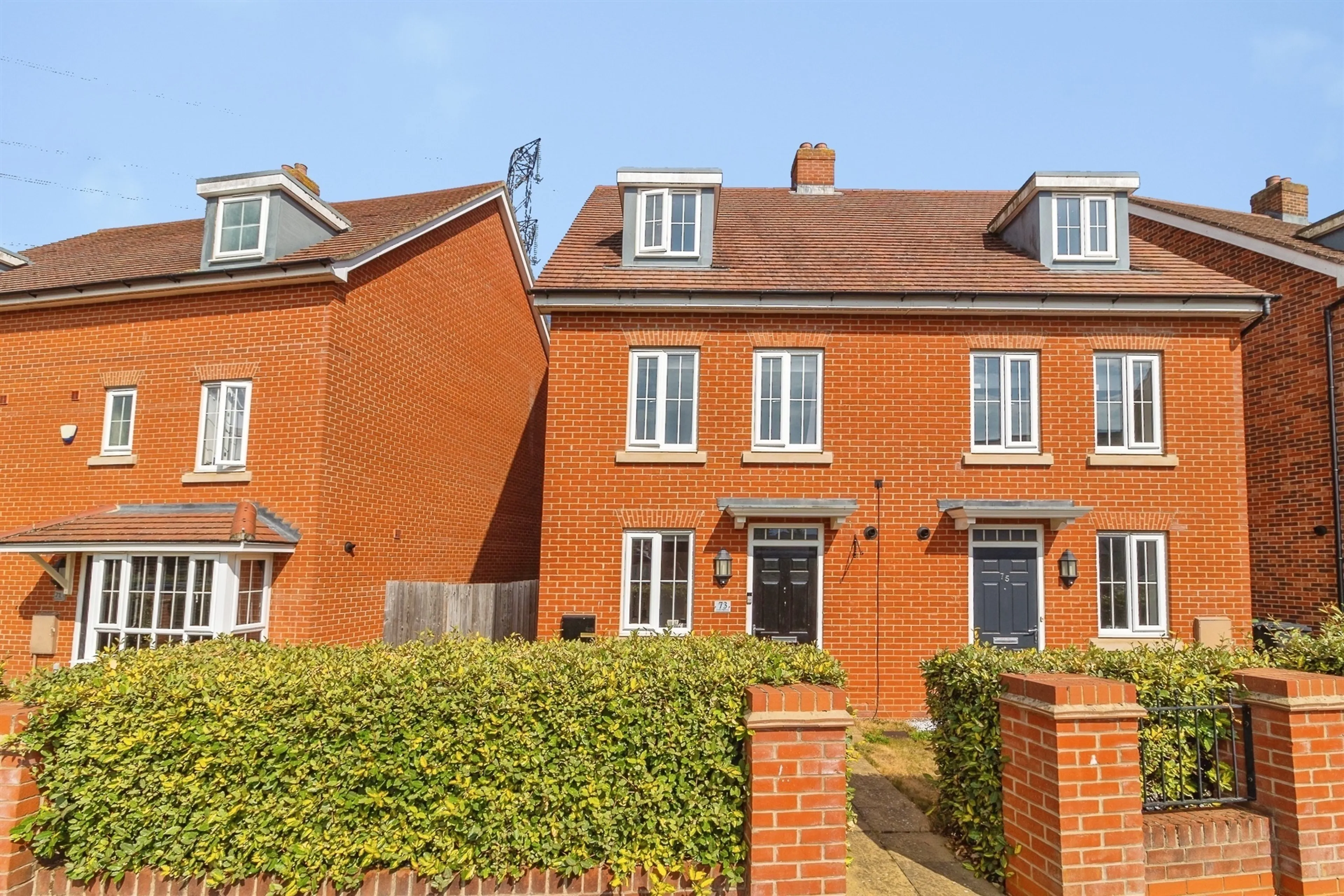 Property photo 0