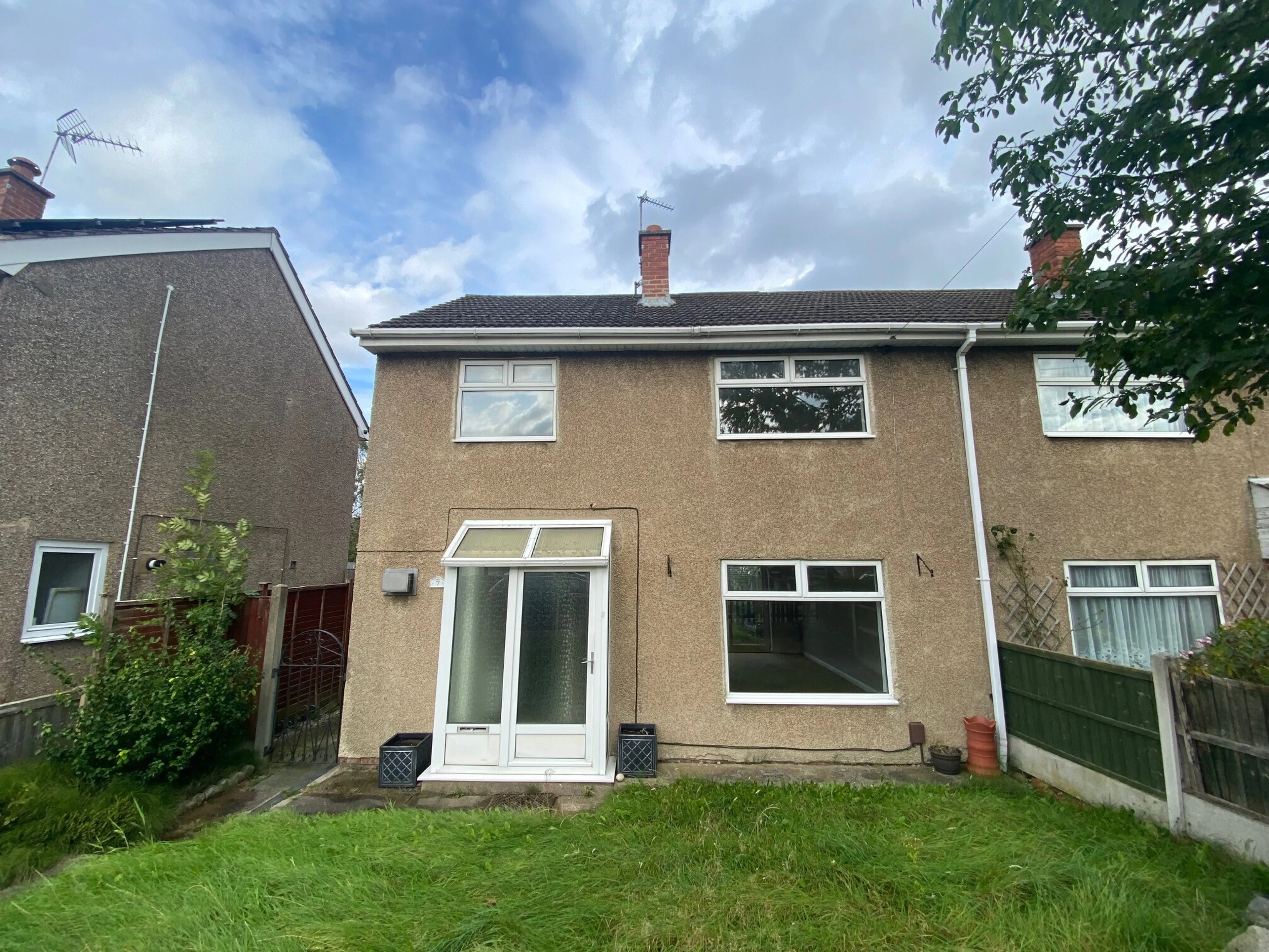 Property photo 0