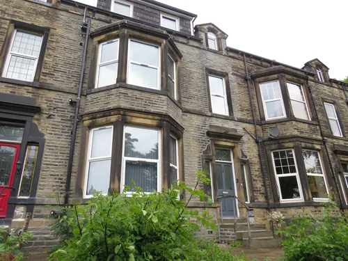 Skircoat Road, HALIFAXphoto