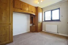 Manor Chase, Beddau, Pontypridd