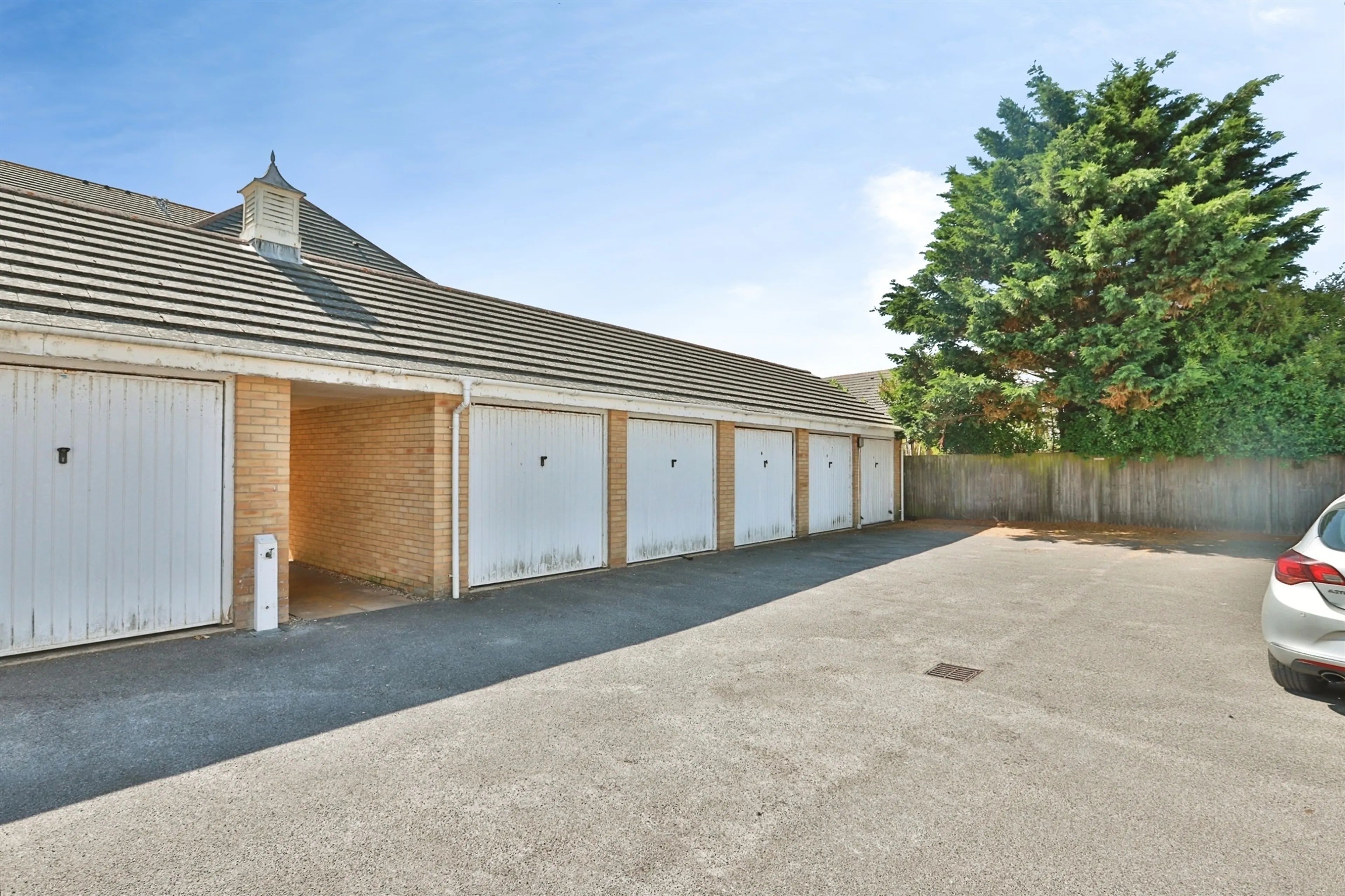 Property photo 8