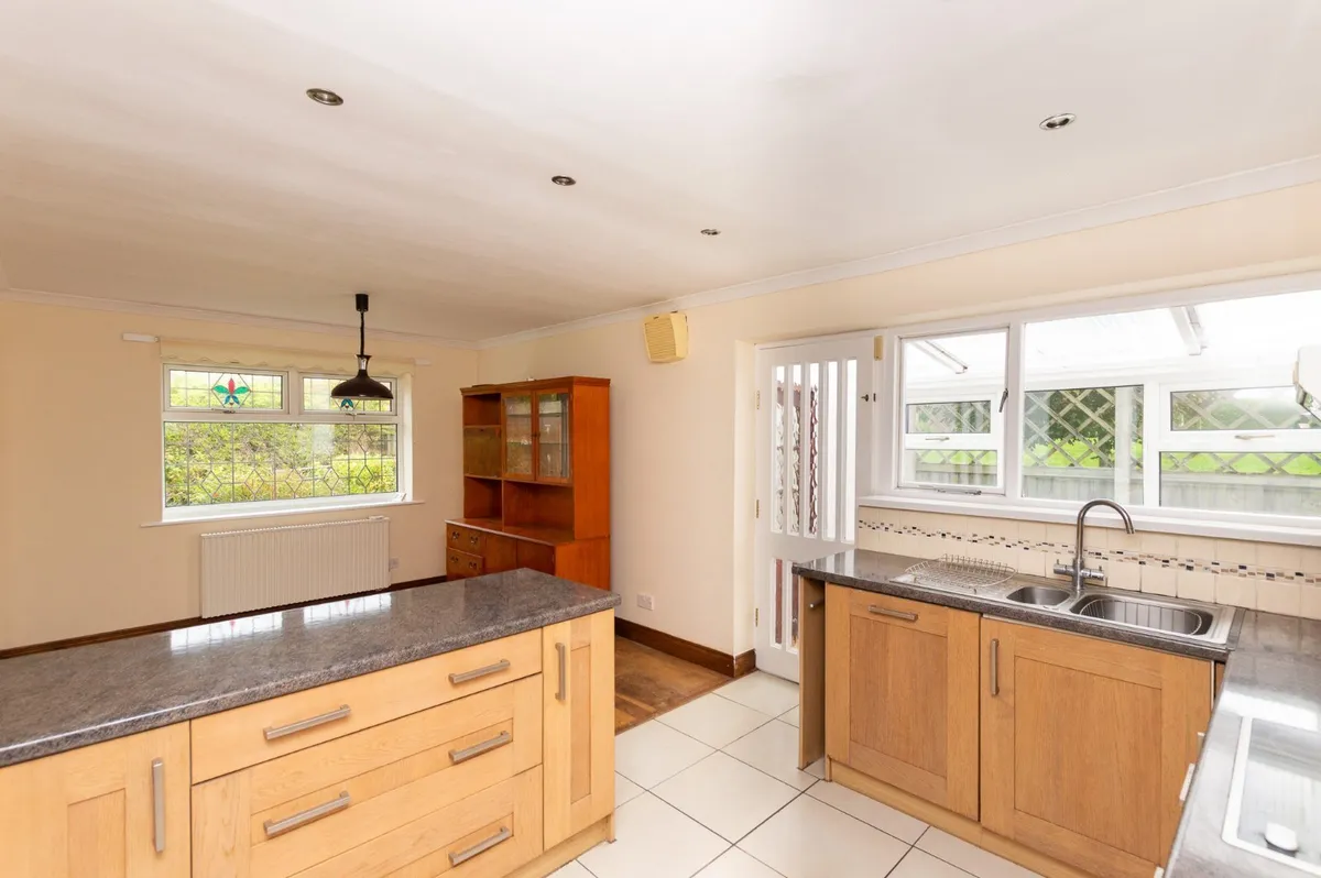 Ffordd Crwys, Bangor, Gwynedd, LL57