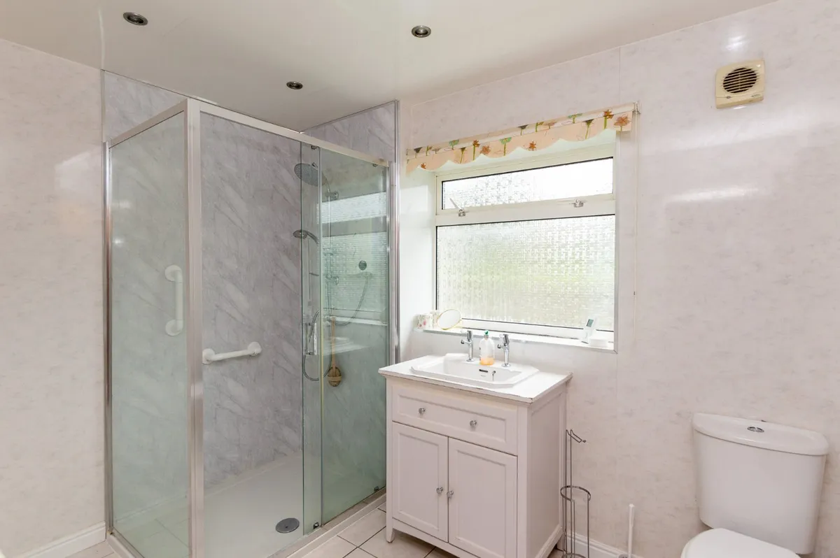 Ffordd Crwys, Bangor, Gwynedd, LL57