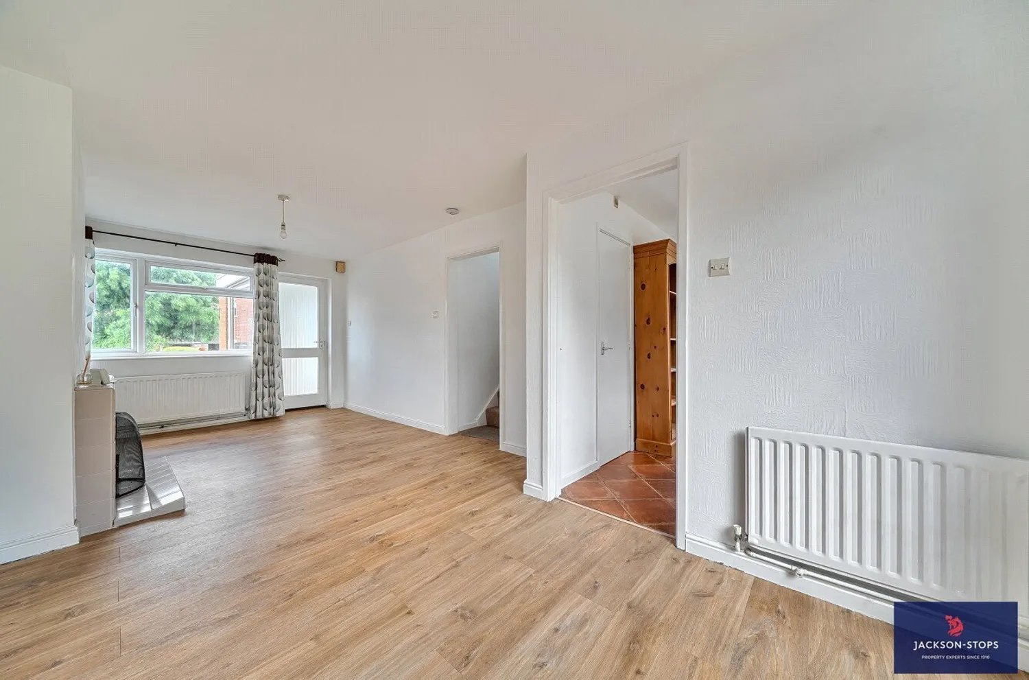 Blackthorn Grove, Woburn Sands, MK17 photo 4