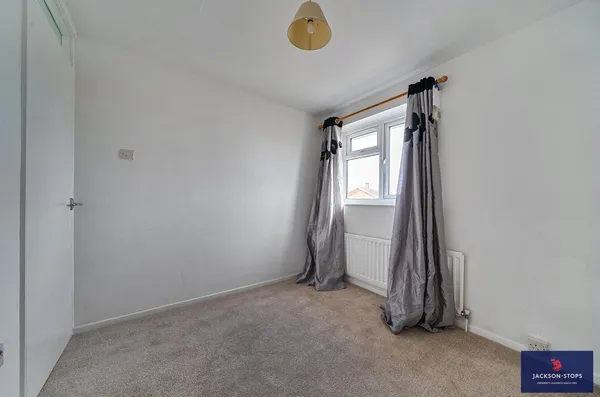 Blackthorn Grove, Woburn Sands, MK17 photo 8