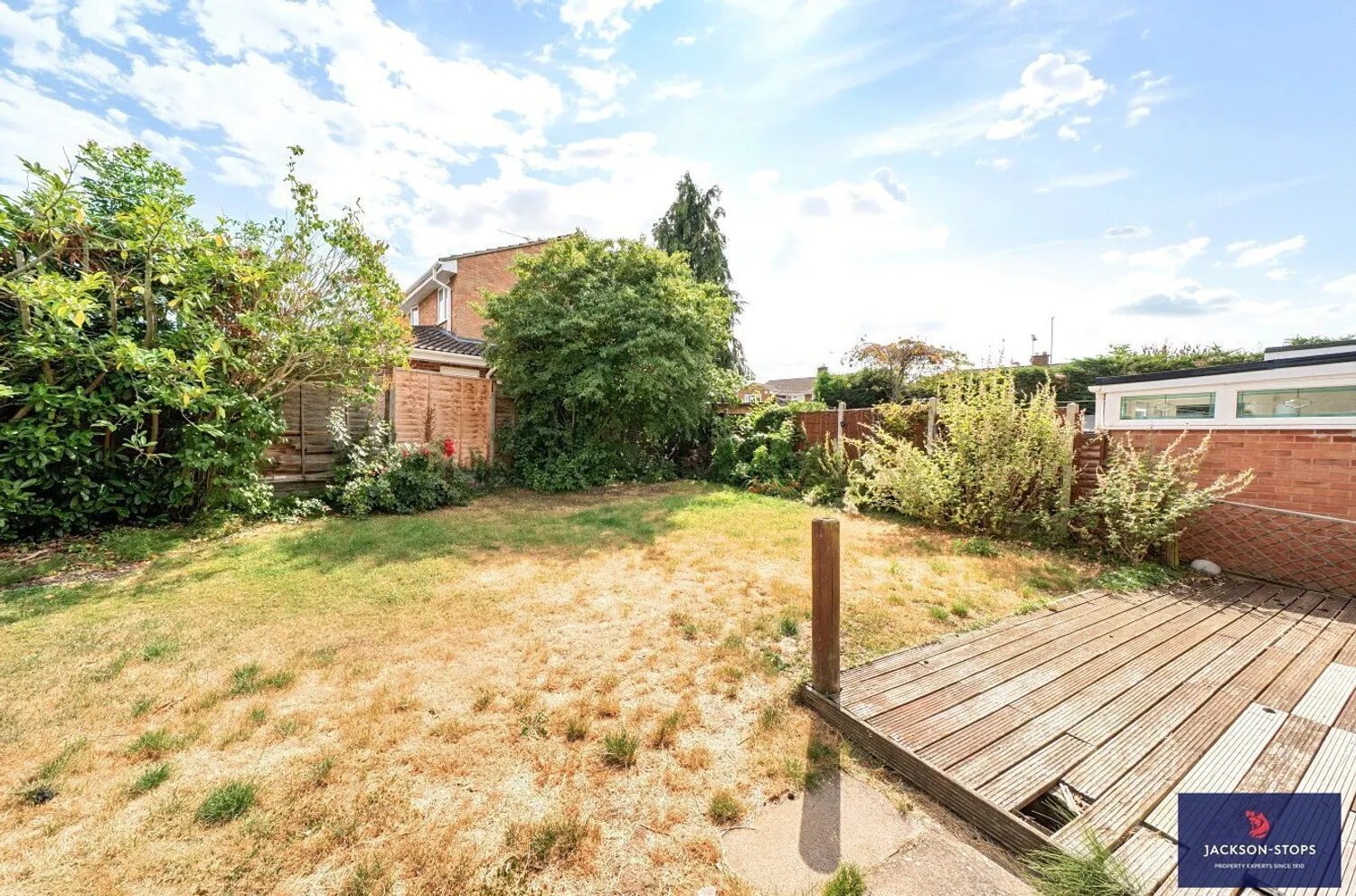 Blackthorn Grove, Woburn Sands, MK17 photo 13